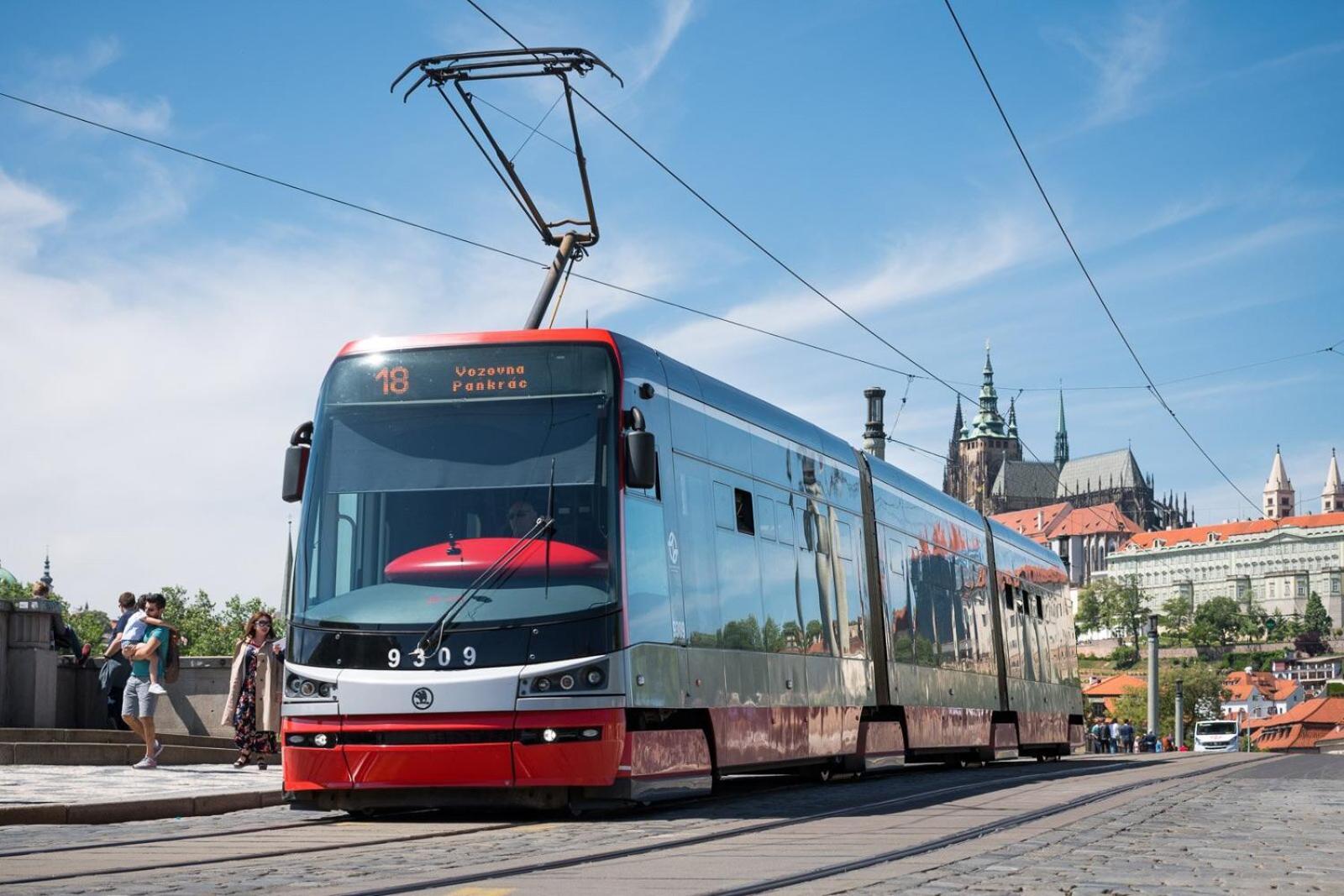 Cozy Homestay At Prague Main Station エクステリア 写真